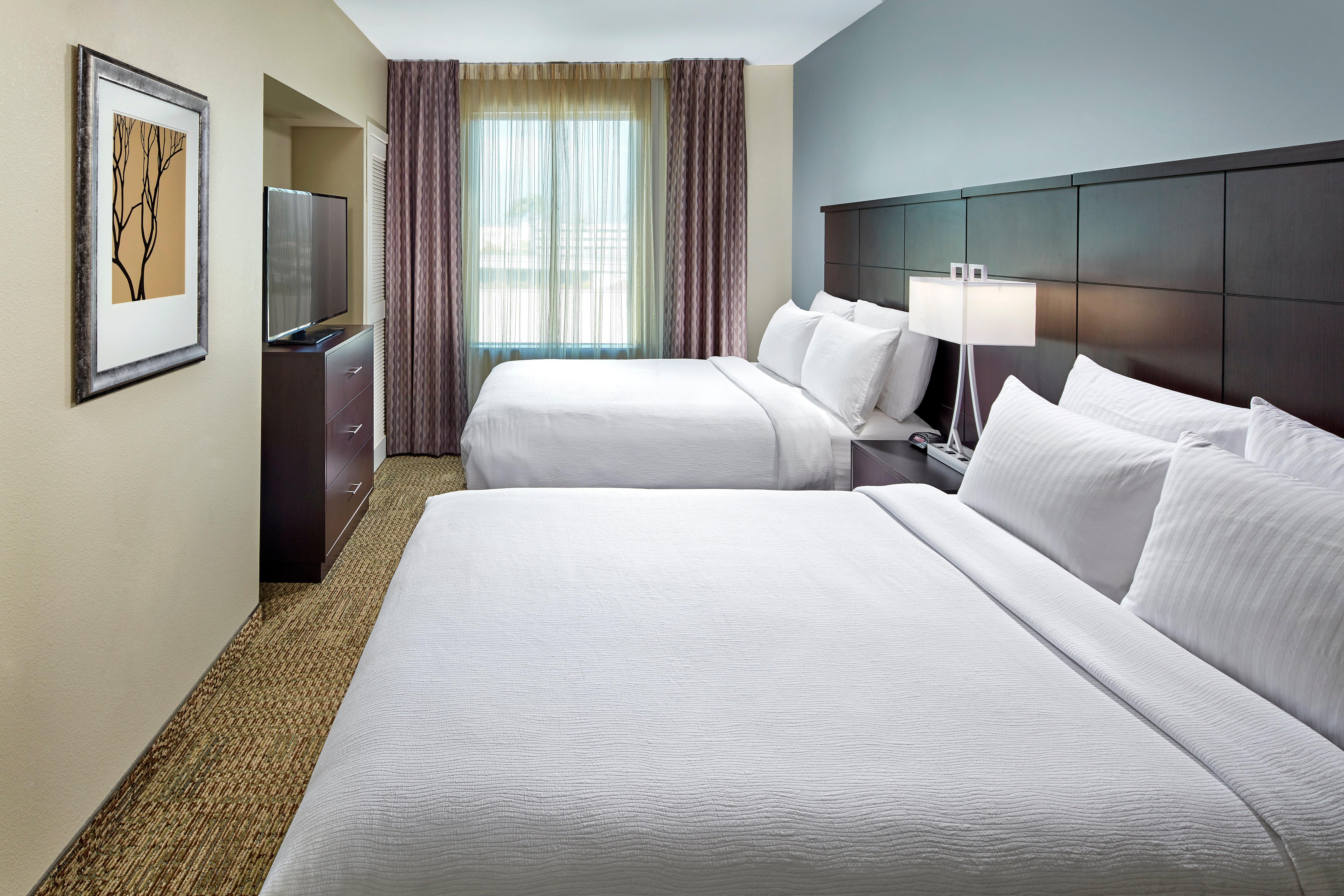 สเตย์ บริดจ์ สวีท อนาไฮม์ แอท เดอะ พาร์ค Hotel ภายนอก รูปภาพ