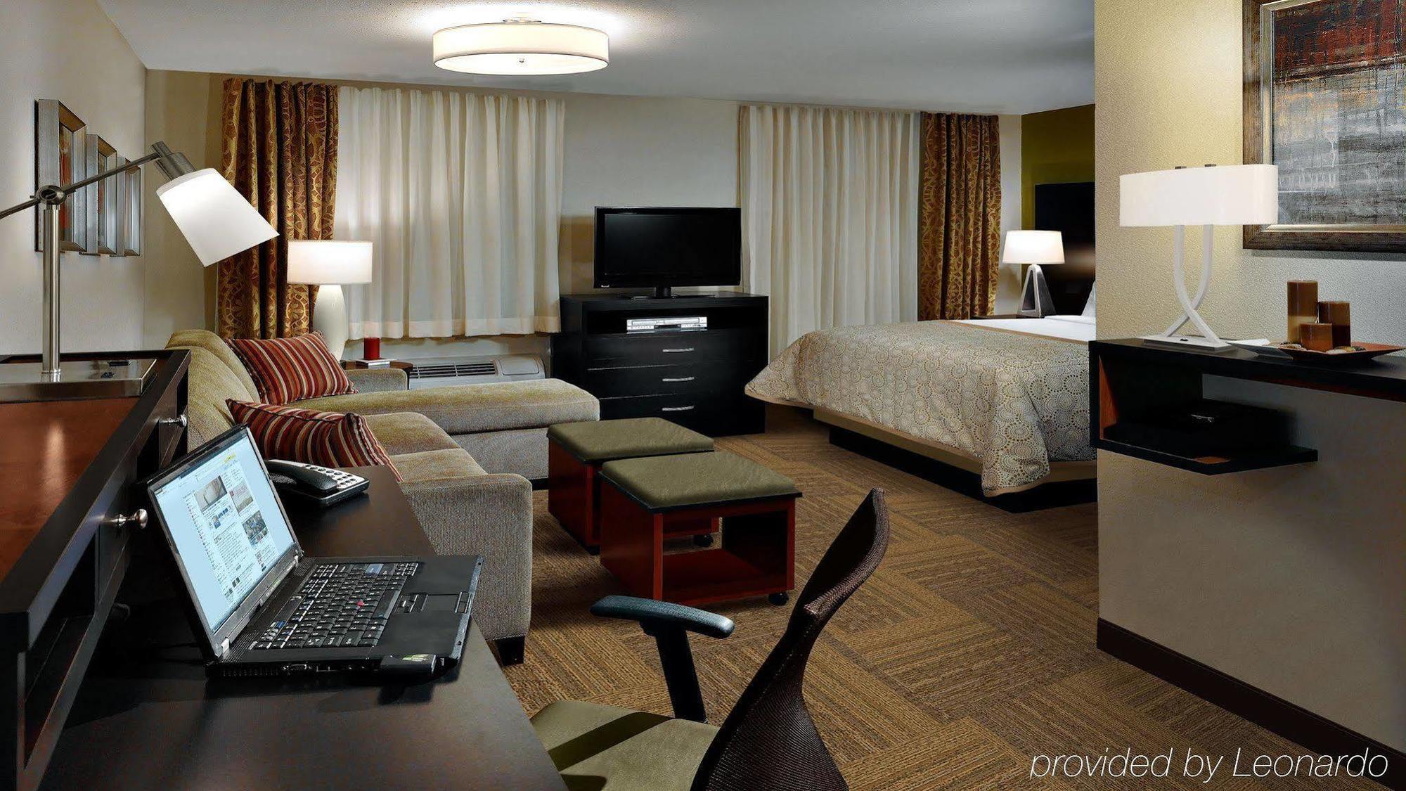 สเตย์ บริดจ์ สวีท อนาไฮม์ แอท เดอะ พาร์ค Hotel ภายนอก รูปภาพ